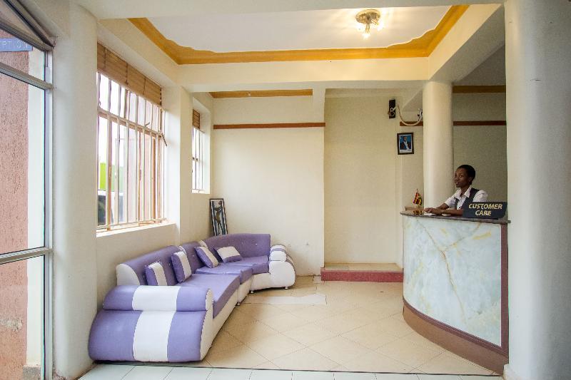 Serene Hotel Καμπάλα Εξωτερικό φωτογραφία